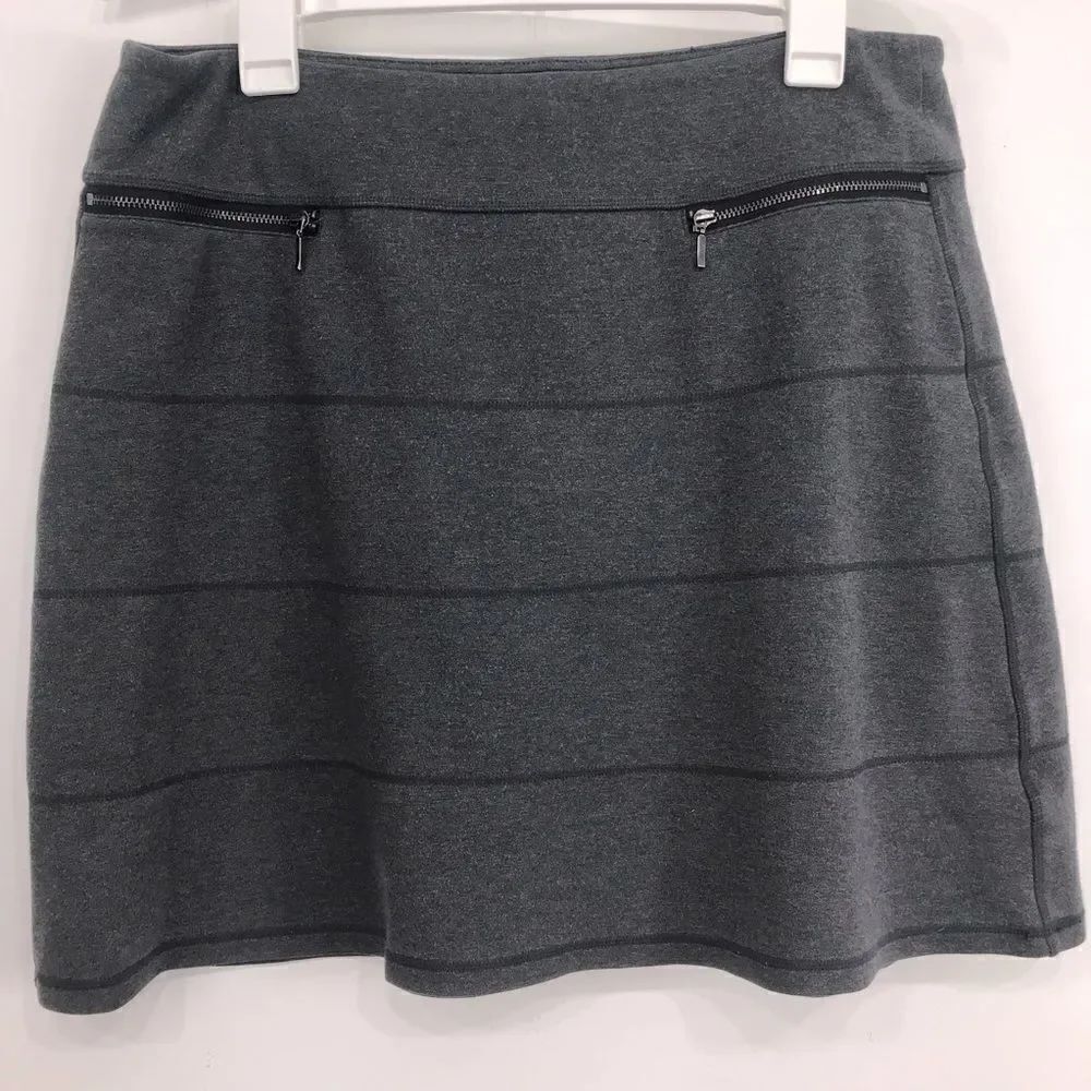 Athleta Gray Athletic Athleisure Double Zip Pocket Stitch Stripe A Line Skirt